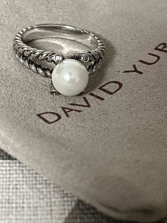 David Yurman Jewelry - David Yurman Silver Ring with White Pearl sz7